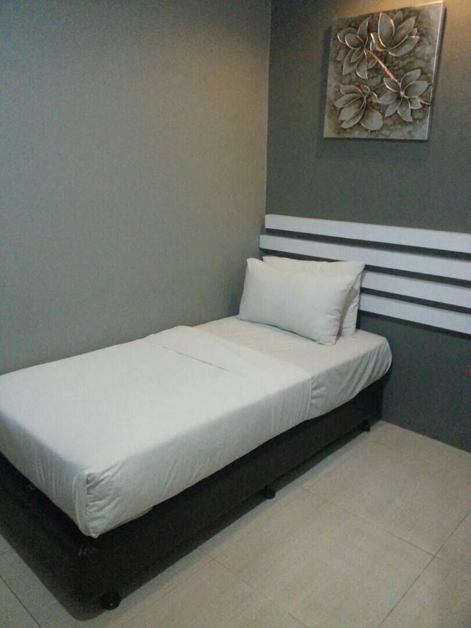 Best Hotel Shah Alam @ Uitm, I-City & Hospital Екстериор снимка